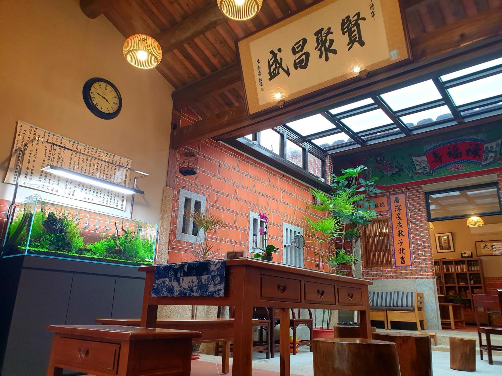 Mount Taiwu Cozy B&B Jinhu Exterior photo